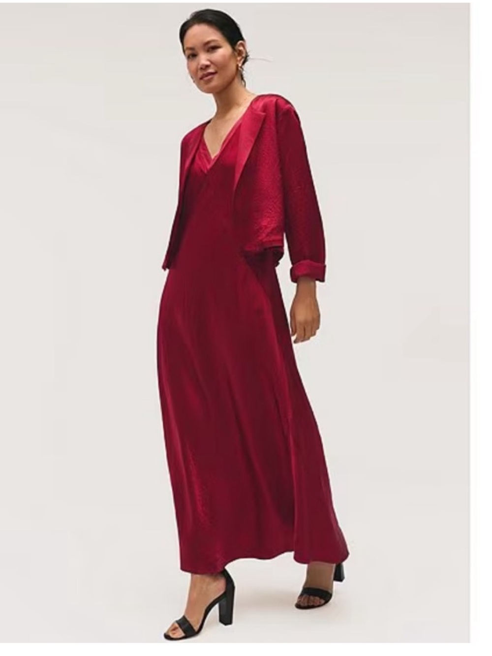 NWT Eileen Fisher Textured
Satin V-Neck Sleeveless Midi
Dress - Picture 3 of 4
